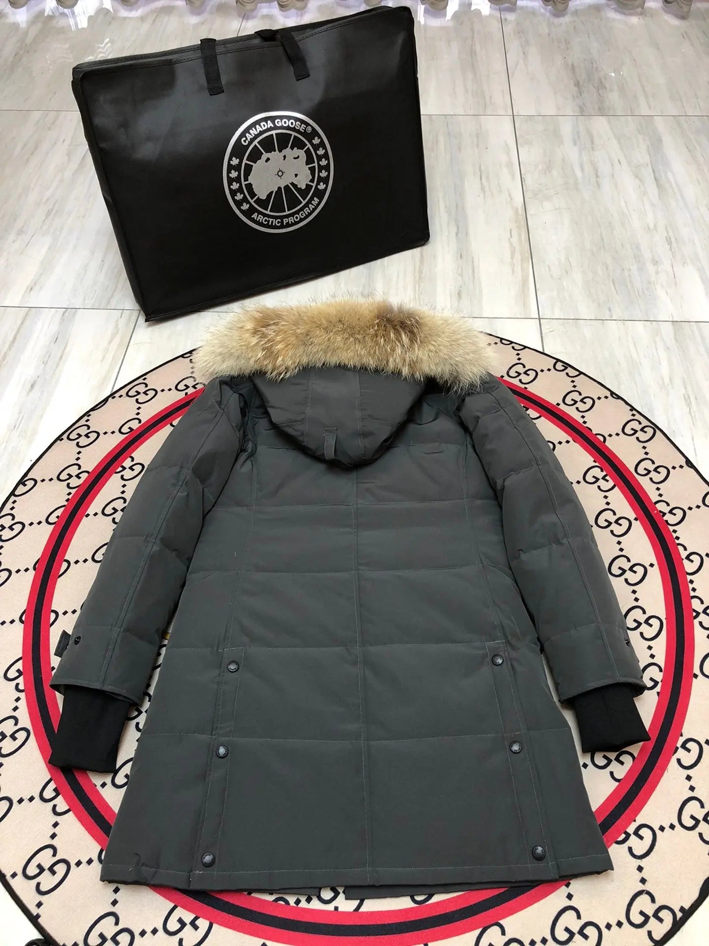 Canada Goose Artic women grey jacket Canada Goose