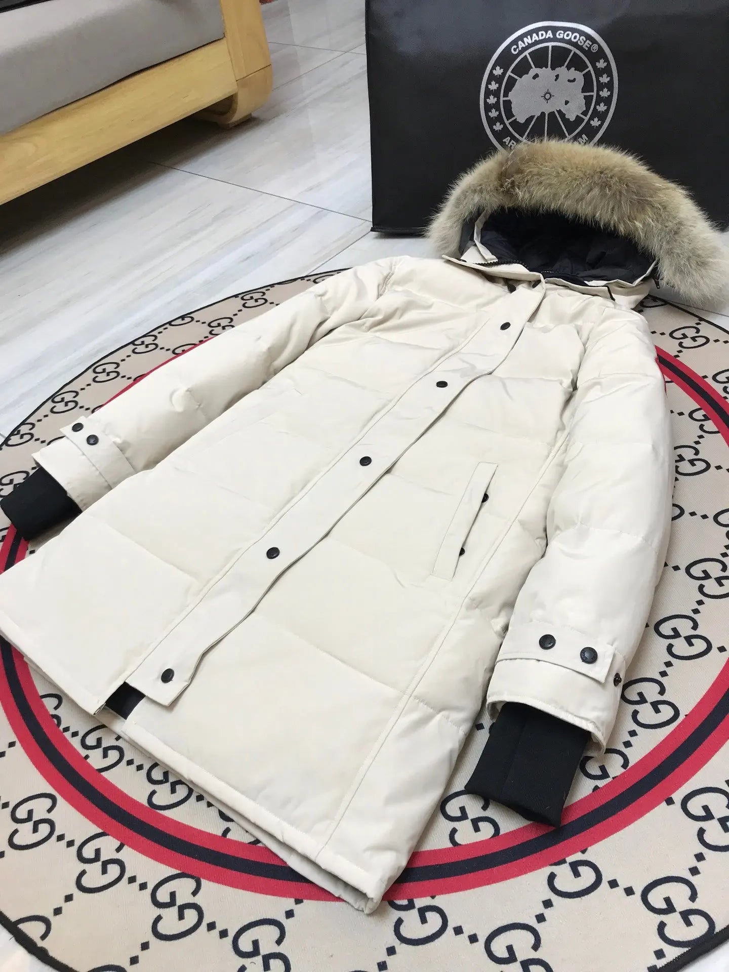 Canada Goose Artic women white jacket Canada Goose